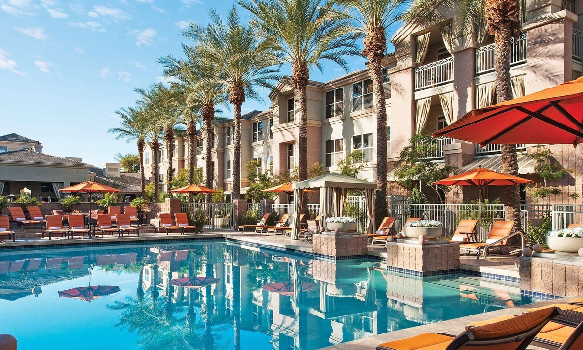 South Scottsdale Hotel | Sonesta Suites Scottsdale Gainey Ranch