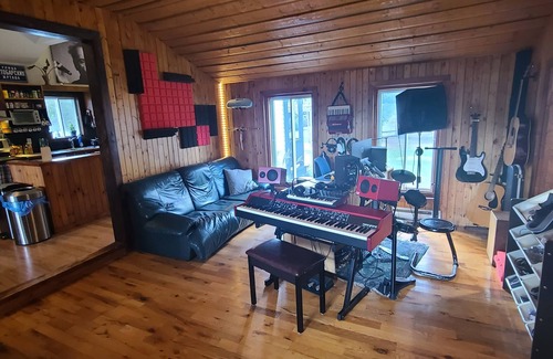 Mont-Tremblant Ski Chalet | À 15 Minutes du Village Piétonnier de Mont-tremblant, un Immense Chalet Avec spa