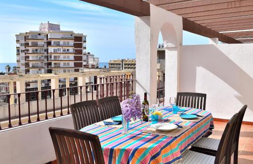 Torre del Mar Apartment | Ático con Gran Terraza y vistas al Mar
