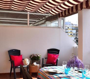 Torre del Mar Apartment | Ático con Gran Terraza y vistas al Mar