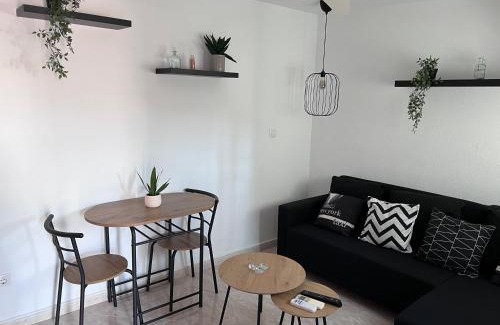 Santa Marina Apartment | Ático con vistas a patio cordobés