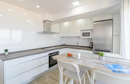 Torre del Mar Apartment | ÁTICO CON VISTAS ESPECTACULARES AL MAR