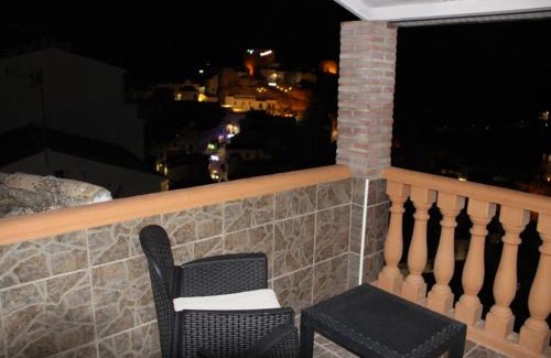 Setenil de las Bodegas Apartment | Ático de la Miel