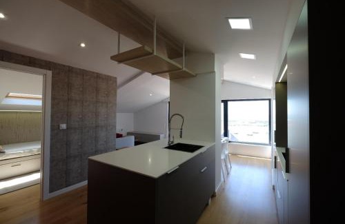 A Guarda Apartment | Ático en el puerto con vistas al mar