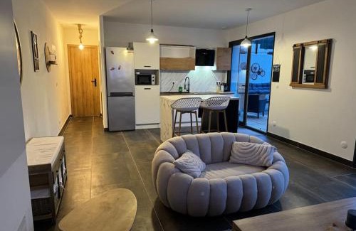 Ensues-la-Redonne Apartment | Écrin proche des calanques T2 Côte bleue
