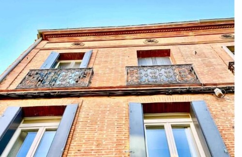 Villefranche-de-Lauragais Apartment | Élégance Lauragaise Wifi Parking Terrasse