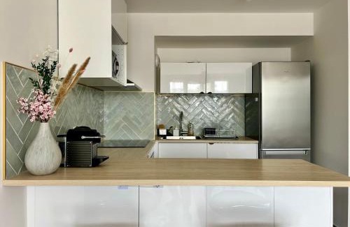 Noisy-le-Grand Apartment | Élégant Appartement Minimaliste entre Paris et Disney
