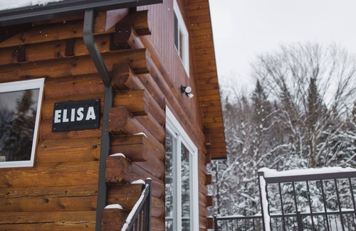 Lac Beauport Cabin | Élisa - Parfait Séjour Pour les Amoureux de la Nature et du Vélo de Montagne