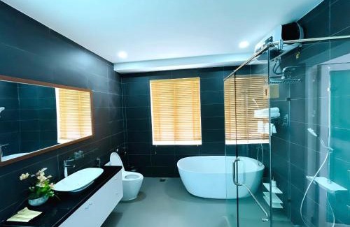 Huong Thuy Hotel | Êm Villa