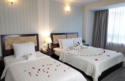 District 5 Hotel | Đông Kinh Hotel