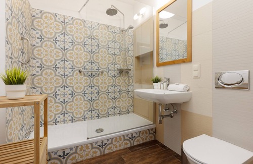 Targowek Apartment | Św. Wincentego 128 | Wifi, Pet-friendly, 1 Bedroom, Balcony, Parking, Warsaw