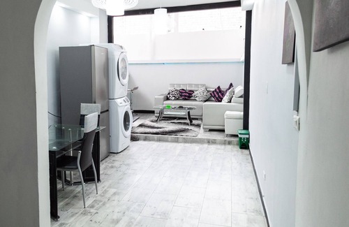 Astorga Apartment | ʜɪɢʜ-ᴄʟᴀꜱꜱ ᴀᴘᴀʀᴛᴍᴇɴᴛ with ᴊᴀᴄᴜᴢᴢɪ