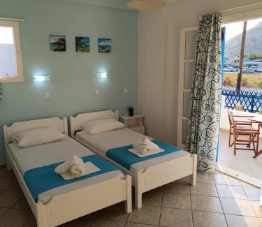 Galissas House | ΑΥΡΑ Ενοικιαζόμενα Δωμάτια - AVRA Rooms To Let