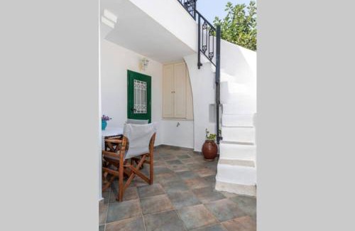 Koronos House | Δροσιά (Drosia)