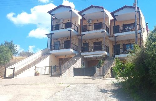 Nea Rodha Apartment | ΜΕΖΟΝΕΤΑ