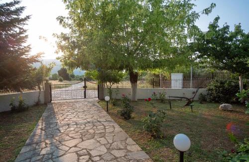 Dodoni House | Μικρός Παράδεισος - Αγροτουριστική Κατοικία
