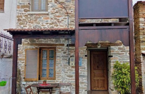 Keramidi Apartment | Ξενώνας Το Πέτρινο 2