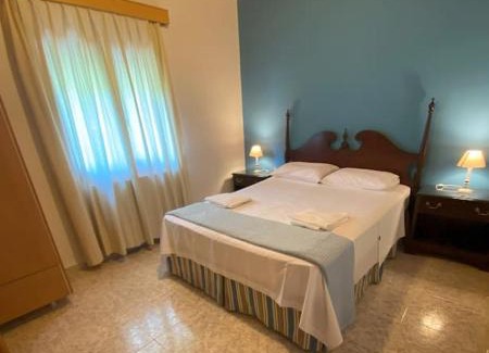 Karvelas House | Σπίτι Σε Ελαιώνα