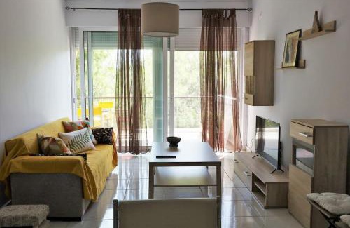 Rafina-Pikermi Apartment | Το σπίτι δίπλα στη θάλασσα/The house by the sea