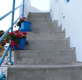 Koronos Apartment | Το σπίτι της Γιαγιάς - Granny's guest's house