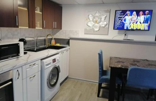 Vratsa Apartment | Апартамемт 3 места с кухня с дворче