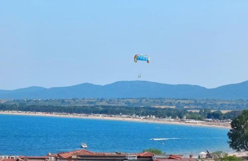 Chernomorets Apartment | Апартаменти за гости Морска гледка