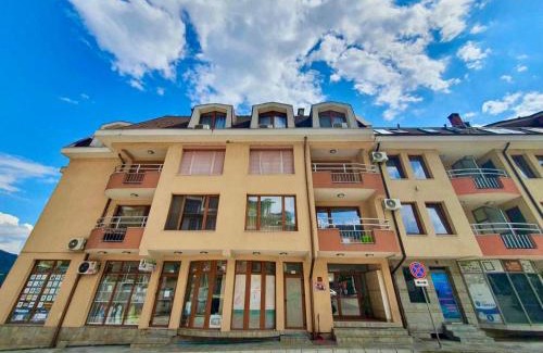 Devin Apartment | Апартаменти Лили