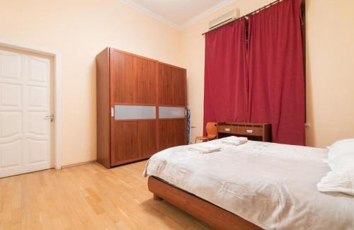 Lypky Apartment | Апартаменти 2-кімнатні неподалік Майдану Незалежності