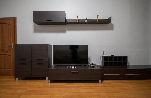 Verkhnie Misto Apartment | Апартаменти 3-кімнатні в центрі, Майдан Незалежності.