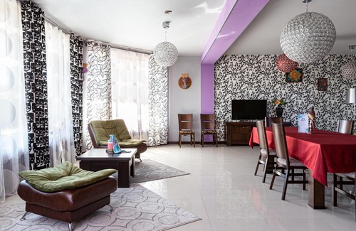 Pushkinsky District Apartment | Апартаменты Форт Колесник