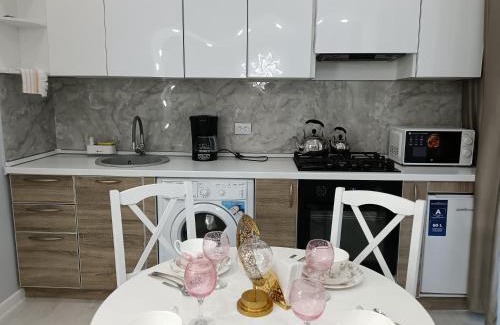 Aktobe Apartment | Апартаменты Энглер