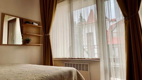 Pamporovo Apartment | Апартамент Касъл