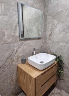 Kazanlak Apartment | Апартамент ТАНЯ Top center location and free parking