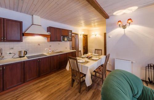 Yasinya Apartment | Апарт-отель 5 каминов