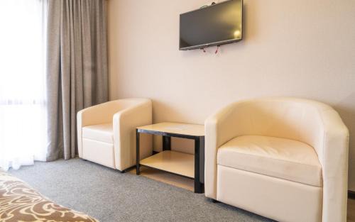 Cholpon-Ata Hotel | Арт-отель ololoFamily