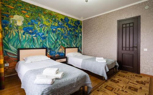 Cholpon-Ata Hotel | Арт-отель ololoFamily