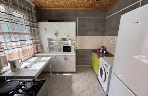 Cholpon-Ata House | АСЕМ