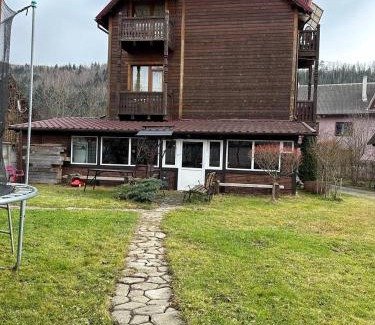 Yaremche Cabin | Бавор