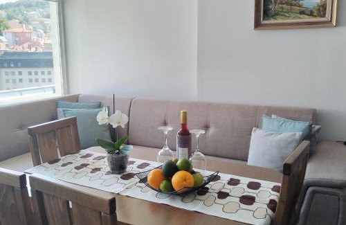 Gabrovo Apartment | Балкан Тауър ап 5