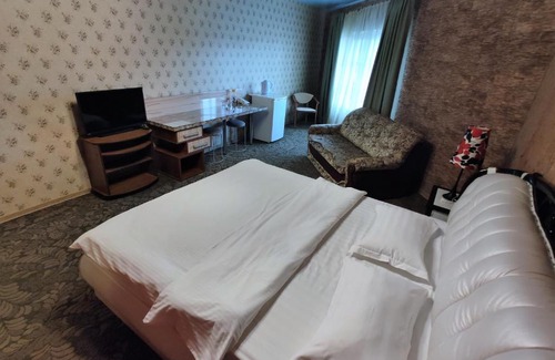 Novoabzakovo Apartment | Бунгало Club Меблированные комнаты
