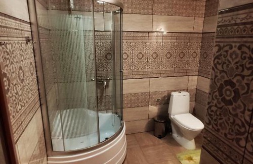 Novoabzakovo Apartment | Бунгало Club Меблированные комнаты