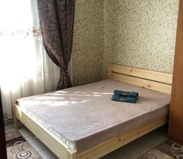 Volyn Oblast House | Білий птах
