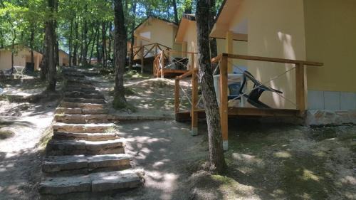 Shkorpilovtsi Resort | Ваканционно селище СБХ