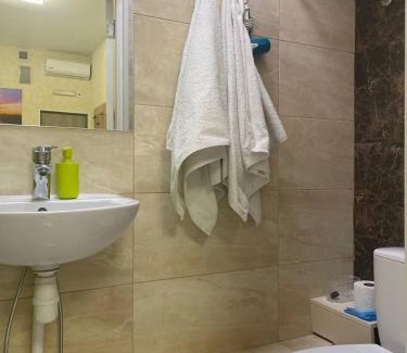 Kharkiv Apartment | Воробьевы горы-гостинка