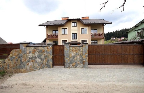Skhidnytsya Apartment | Вілла Северин