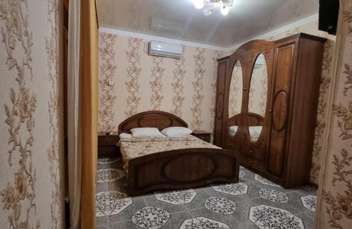 Vesyoloe House | Гостевой Дом Арарат