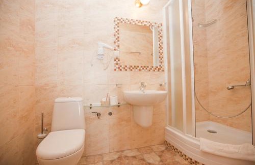 Polyanytsya Hotel | Гук готельно-ресторанний комплекс