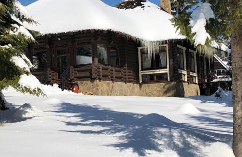Manyava Ski Chalet | Гута Вікенд
