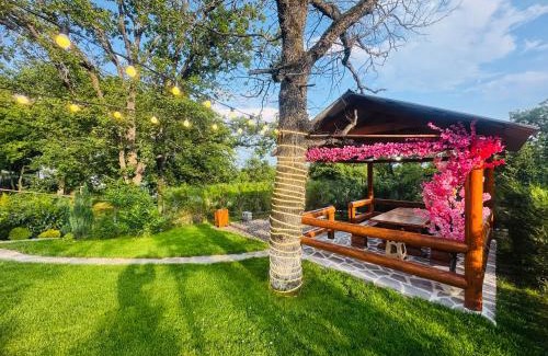 Tbilisi House | Деревянный дом