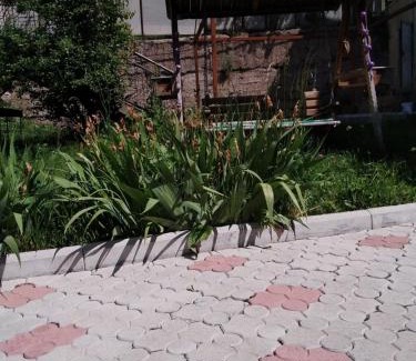 Tsamakaberd House | Дом гостевой Для семьи